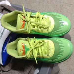 Nickelodeon slime melo ball shoes size 7